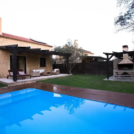 5 Stars Villa Svoronata
