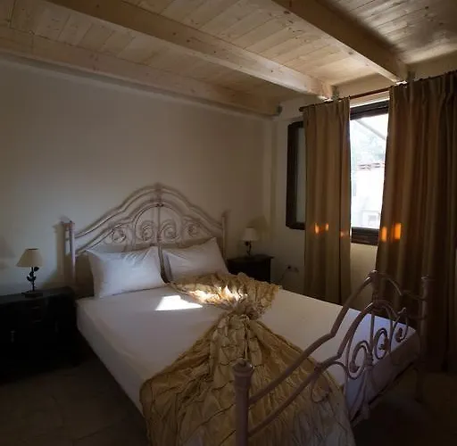 5 Stars Villa Svoronata