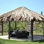 5 Stars Villa